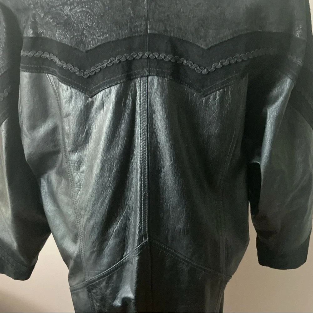 Vintage G-III black leather long coat with paisley print boho witchy grunge sz S